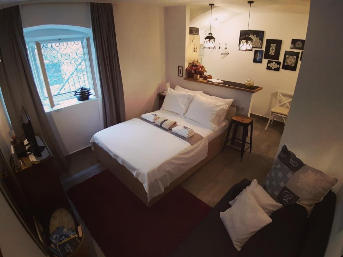 Liza'S Downtown Apartment Hvar Town Luaran gambar