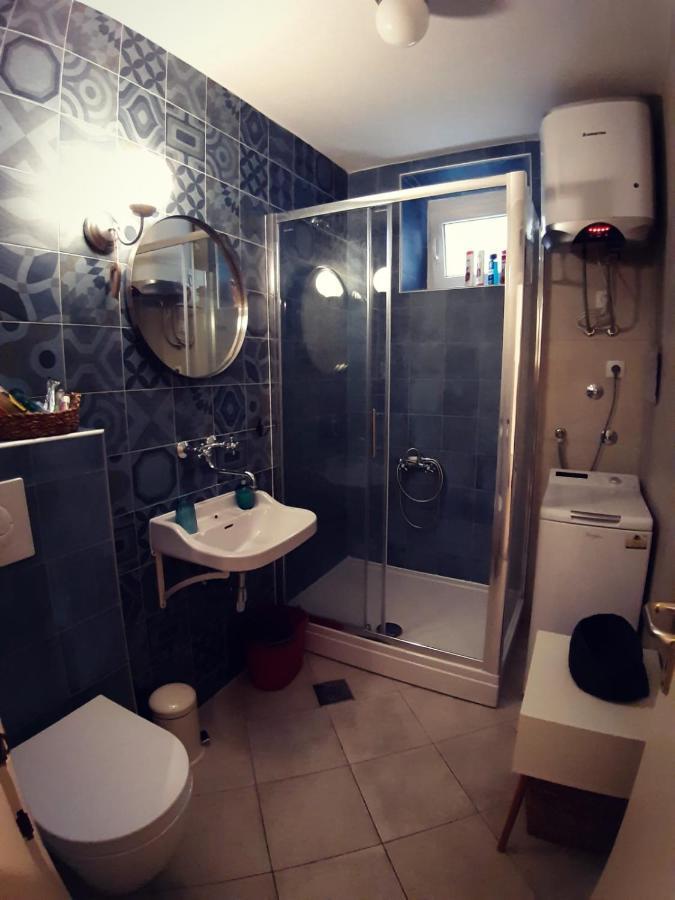 Liza'S Downtown Apartment Hvar Town Luaran gambar
